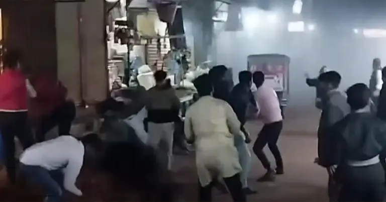 শরীয়তপুরে ছাত্রদল-এনসিপি সংঘর্ষ